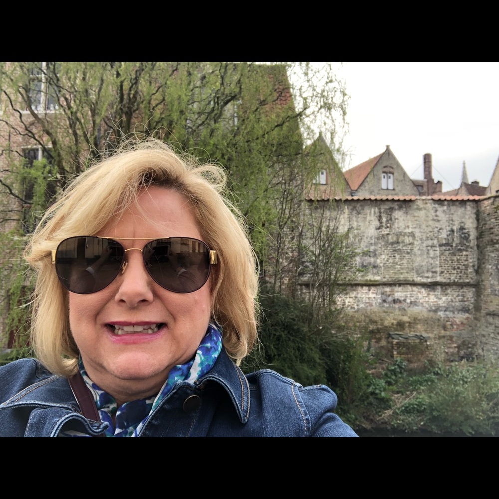 Meet your Posher, Linda